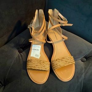Lucky Brand Skippir Weekend Woven Sandal in Cortado size 10